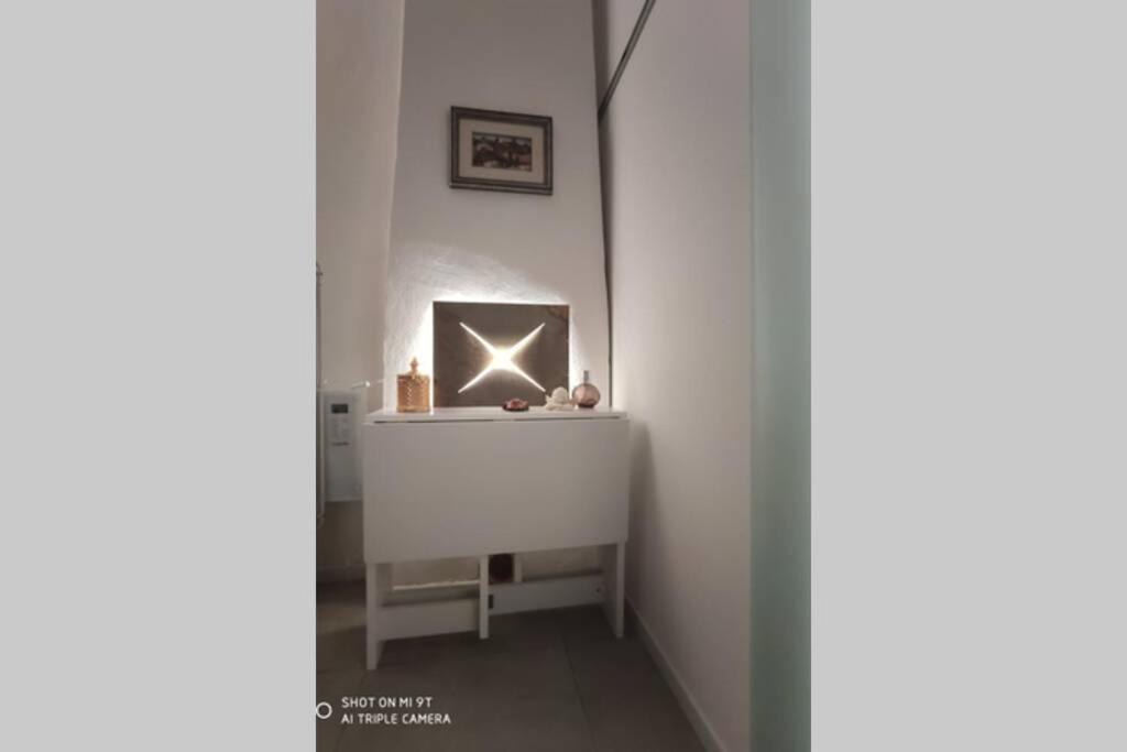 Il Nido Di Ari Lägenhet Ferrara Exteriör bild